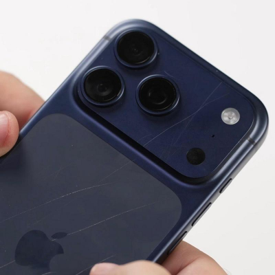 iPhone 17 Pro очень легко царапается, пожаловались первые покупатели