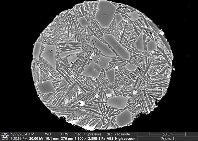 Китайцы привезли с обратной стороны Луны нечто неожиданное