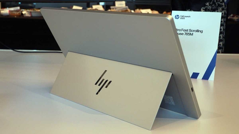 HP выпустила первый в мире портативный монитор Neo:LED