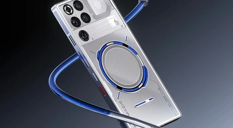 Самое интересное за неделю: тонкий и легкий HUAWEI Mate 70 Air, iOS 26.1 и новинки Moto