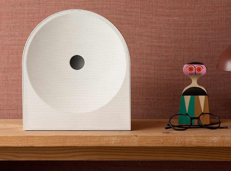 Samsung анонсировала беспроводные колонки Music Studio с акцентом на дизайн и умный звук