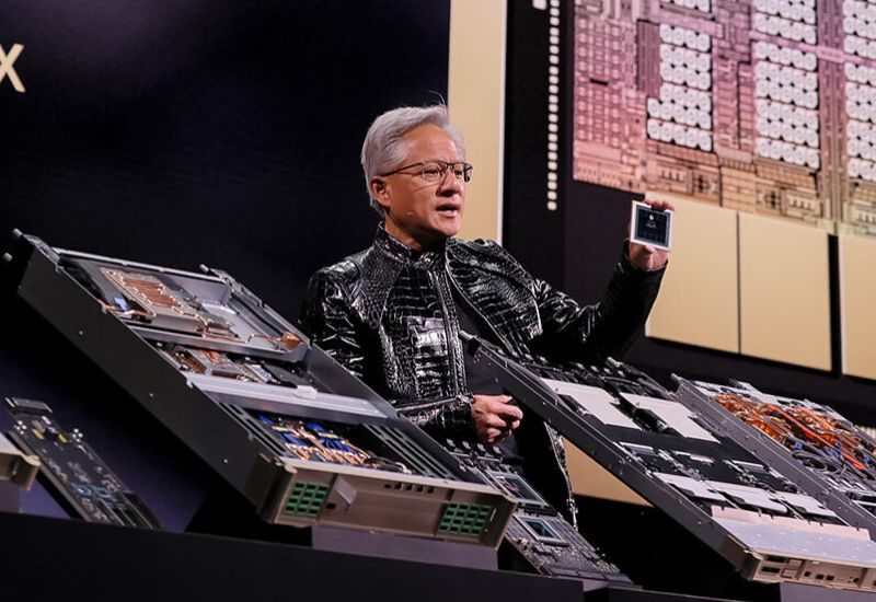Дженсен Хуанг показал ускорители Rubin на CES 2026 — их массовое производство уже запущено