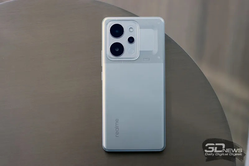 Смартфон Realme P4 Power с батареей на 10 001 мА·ч поступил в продажу в России