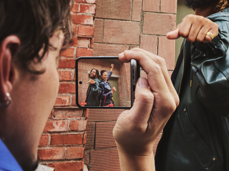 Motorola представила смартфоны-раскладушки Razr 70 и Razr 70 Ultra — изменений мало, но цены выше